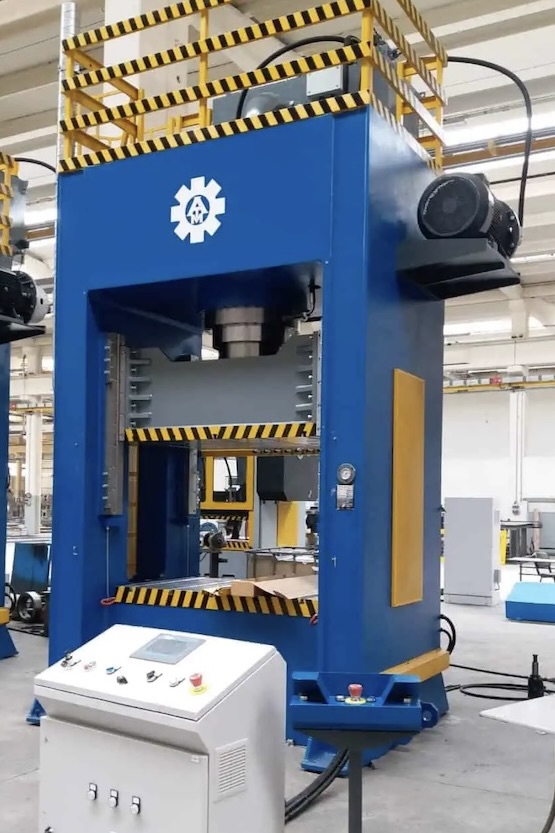 Hydraulic presses